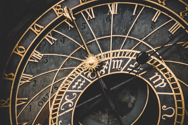 La percezione del tempo, può essere influenzata dall’età, da fattori cognitivi, emotivi e culturali?